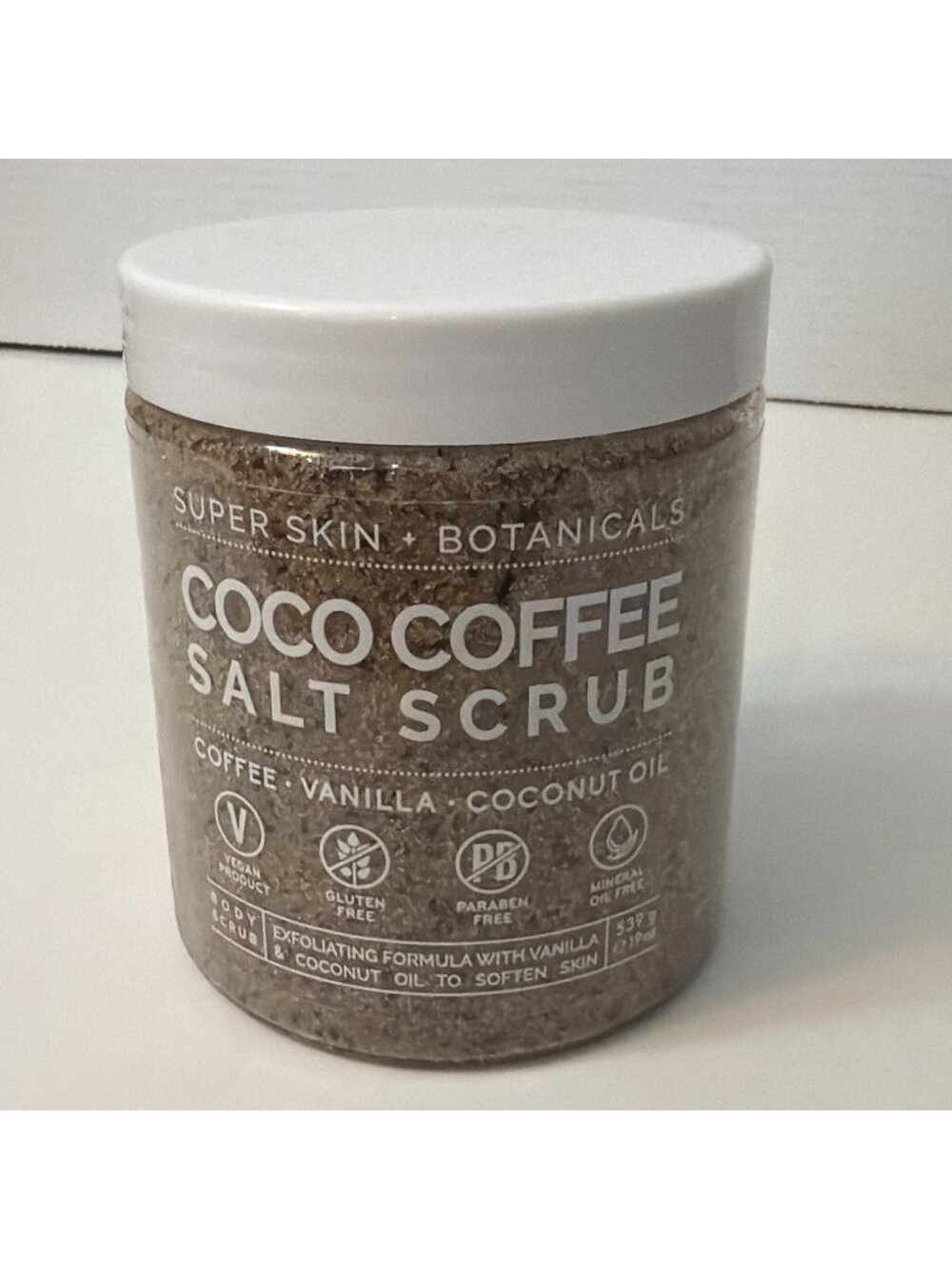Super Skin + Botanicals Coco Coffee Salt Scrub Coffee, Vanilla & Coconut NEW